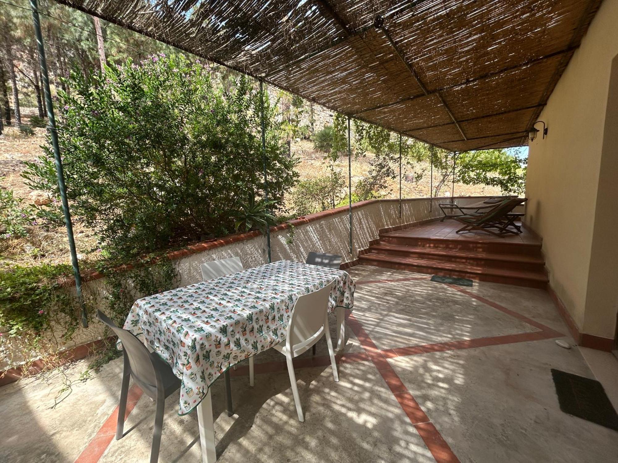 La Pineta Al Mare Apartamento Érice Exterior foto